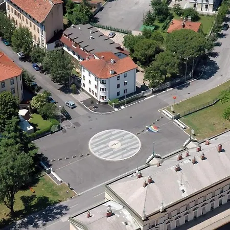 شقة Piuma غوريزيا